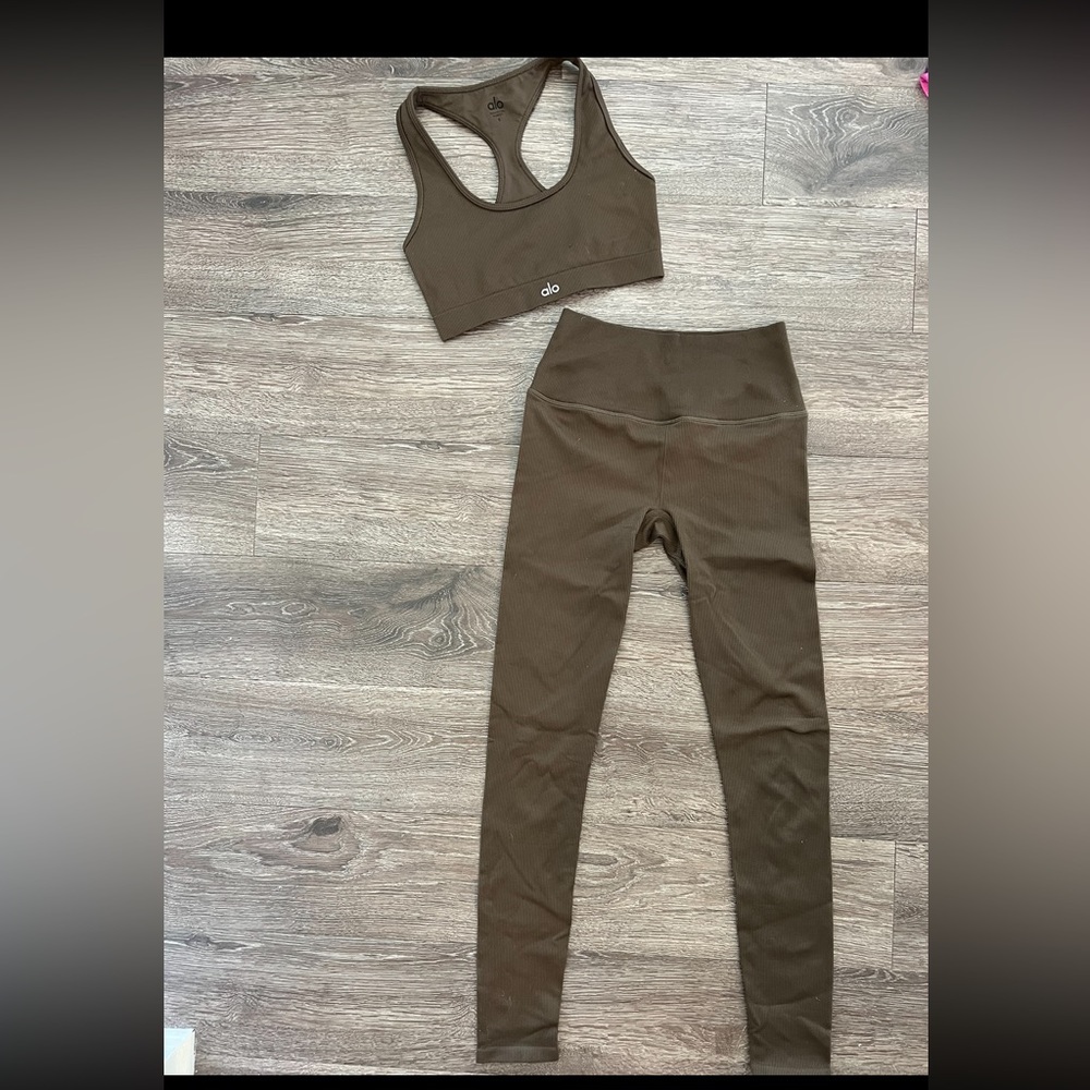 Alo Brown Legging and Bra Set Ribbed